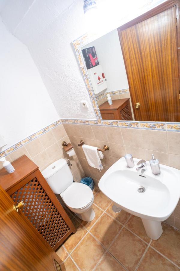 Apartamentos Resil Center Ronda Luaran gambar
